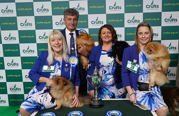 Breeders Competition winners at Crufts 2023. Credit BeatMedia and The Kennel Club
